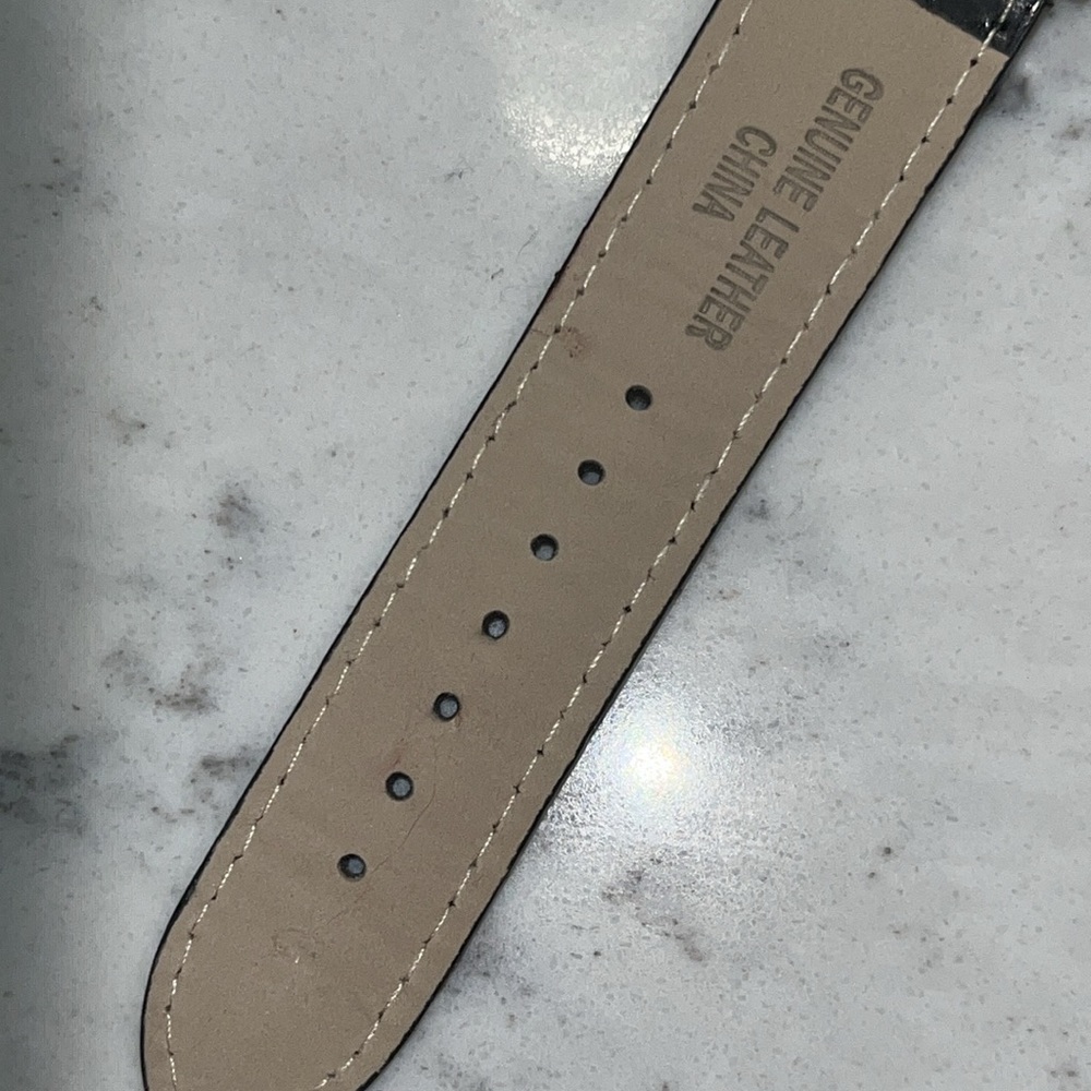 Walt Disney World Magical Mickey Limited Release Watch EUC Like New - Picture 8 of 11
